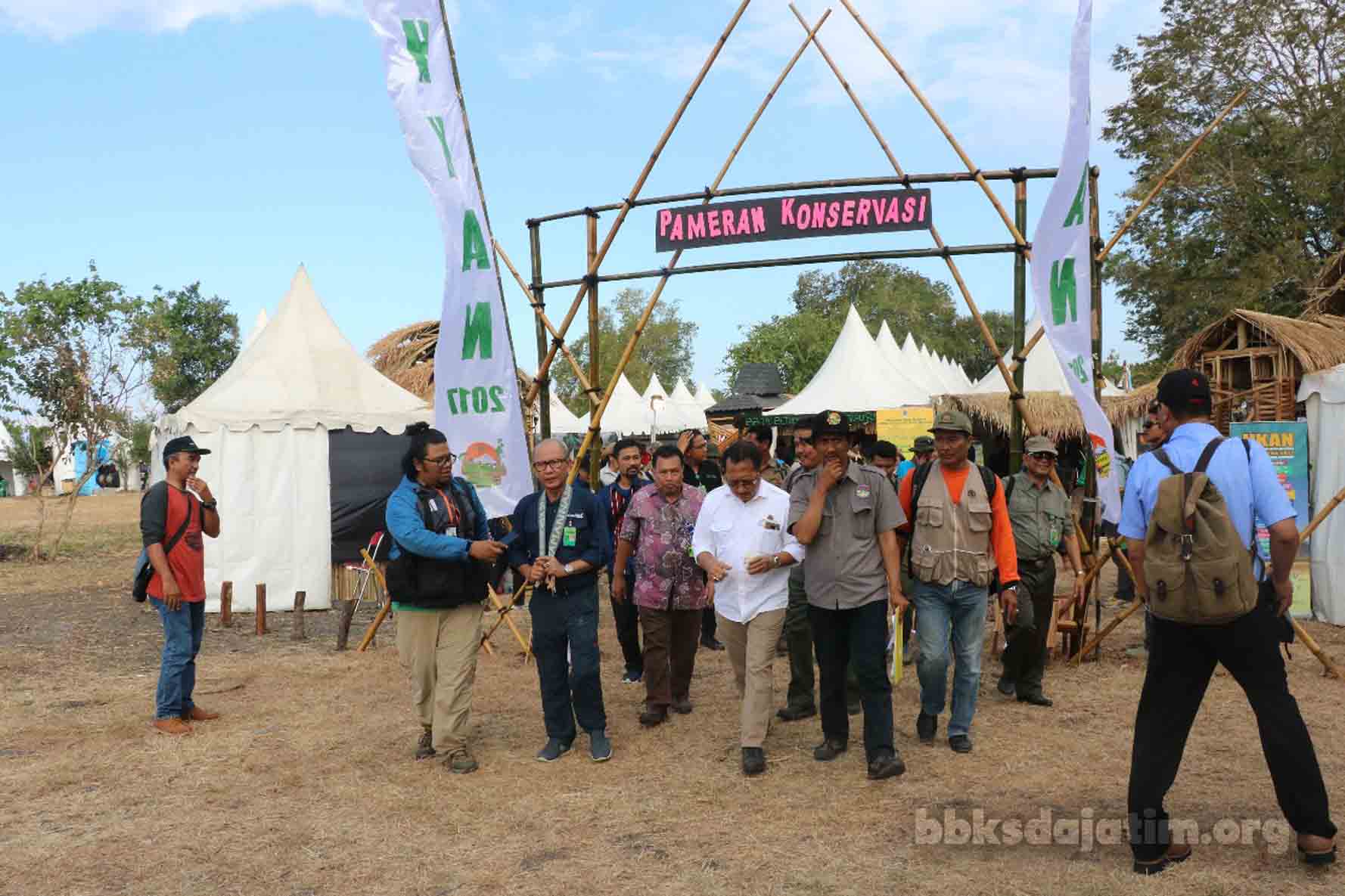 BBKSDA Jatim Pameran “Save Coral” di HKAN 2017