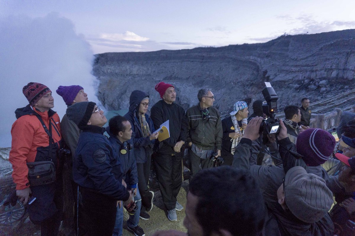 Sri Mulyani Kunjungi Kawah Ijen