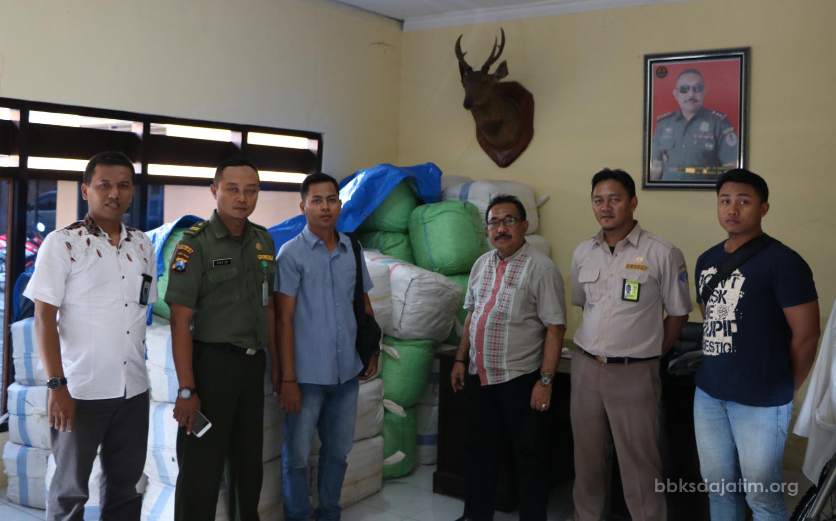 Polhut Bandara Gagalkan Upaya Penyelundupan Kima Ke Hongkong