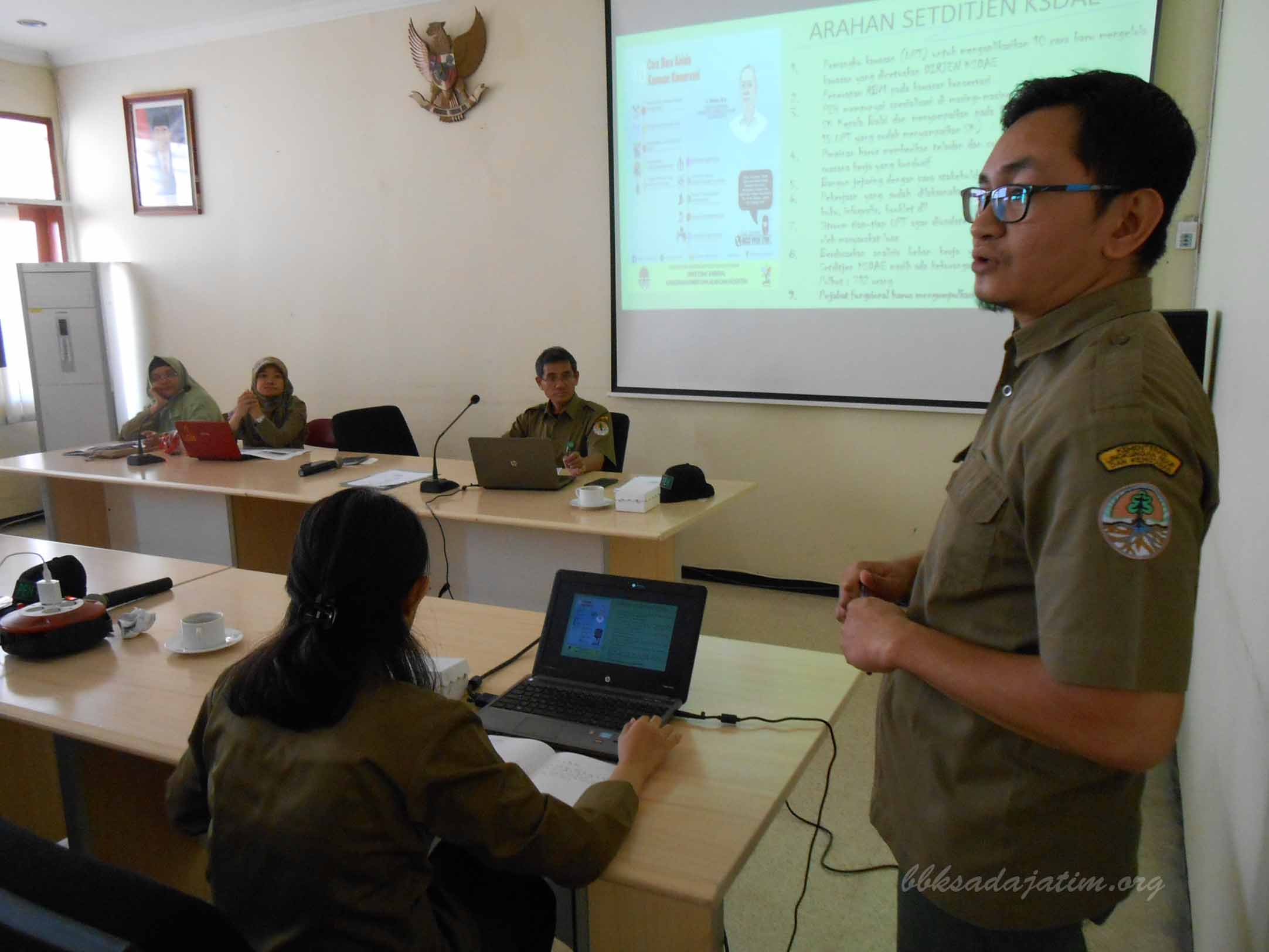 PEH Harus Berpikiran Out of The Box