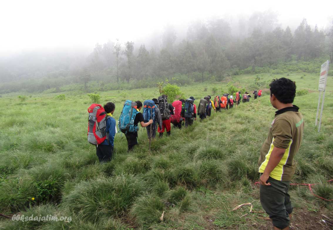 Buang Hajat Di Gunung, Antara Kebutuhan Dan Ramah Lingkungan