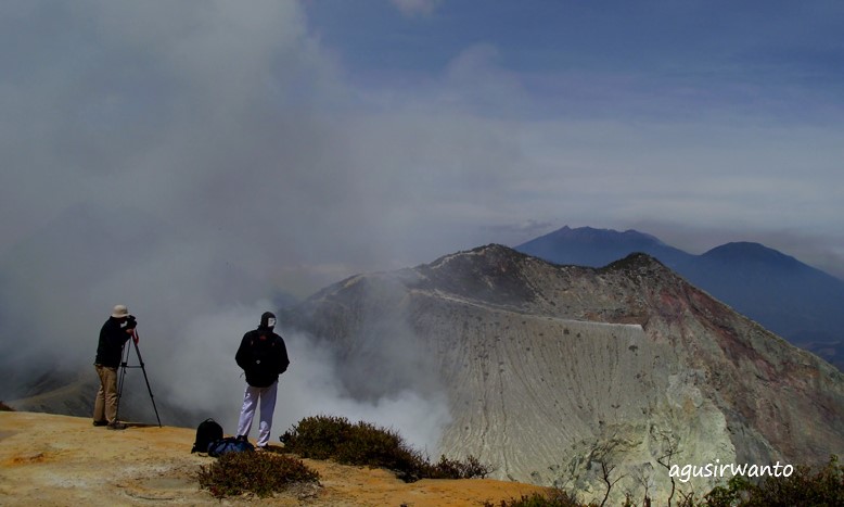 Yuhuuu … Kawah Ijen Dibuka Lebih Malam