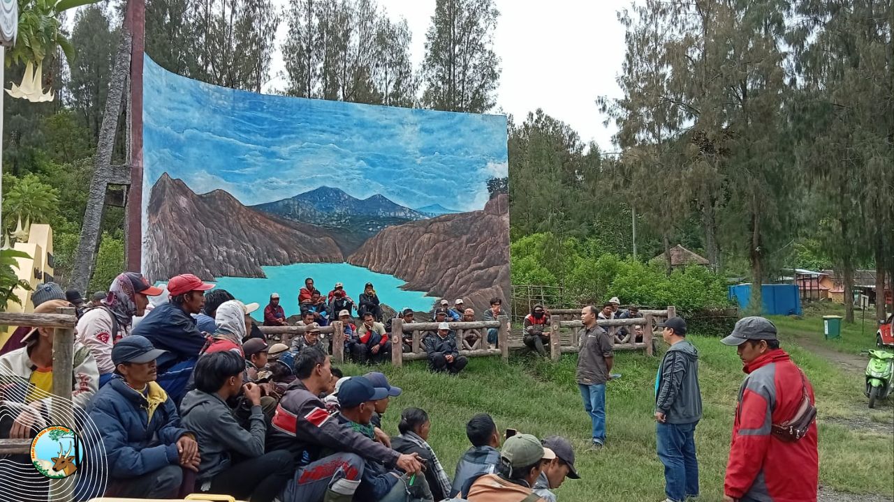 Sosialisasi Troli Wisata di Kawah Ijen