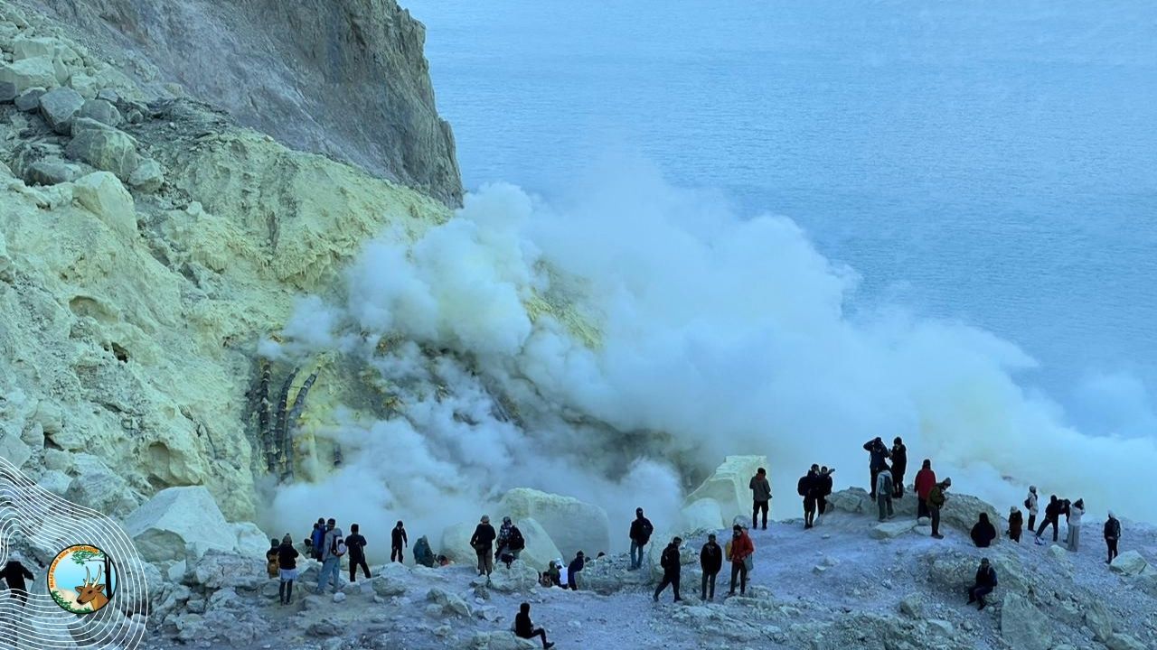 Kawah Ijen Ditutup, Ini Penyebabnya