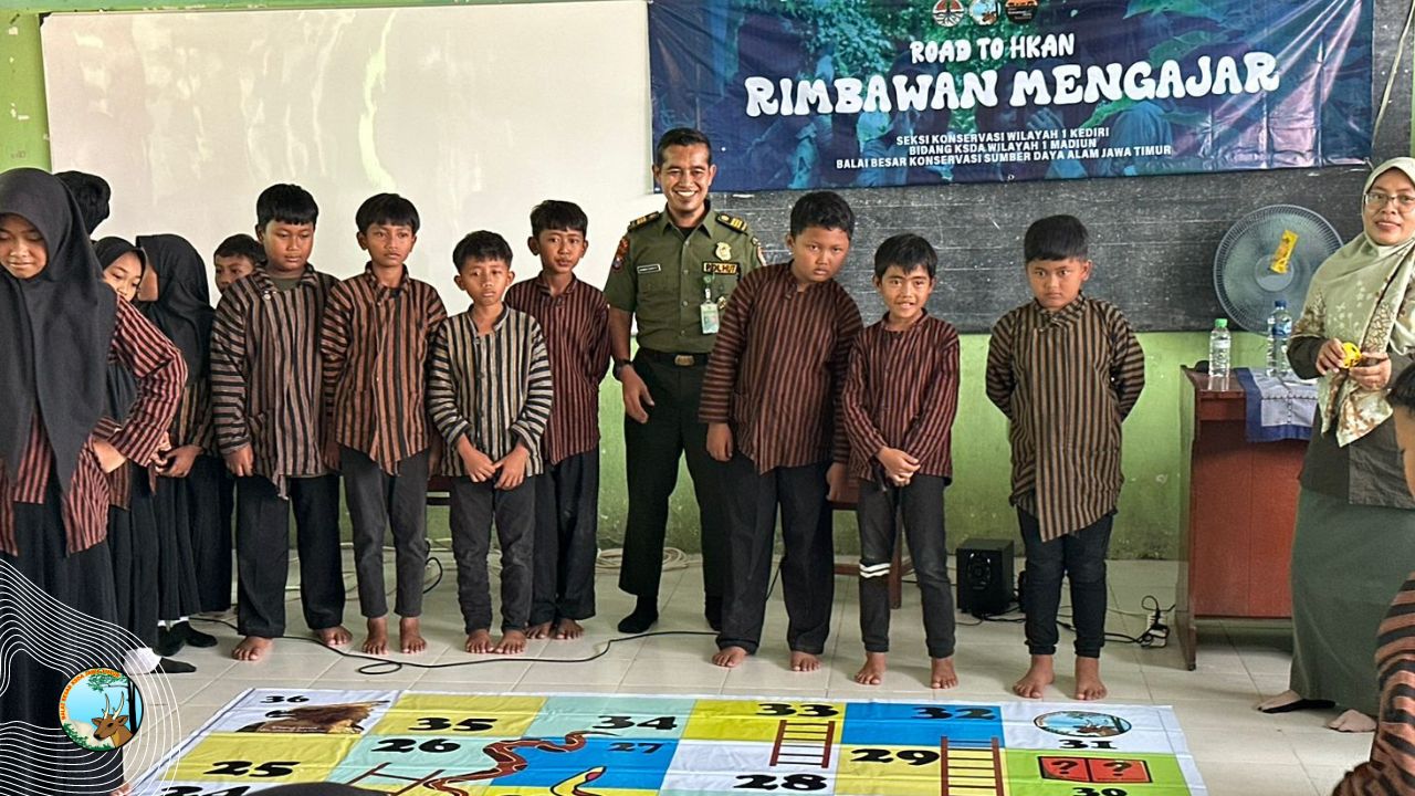 Rimbawan Mengajar Kembali Satroni Sekolah di Sekitar Cagar Alam