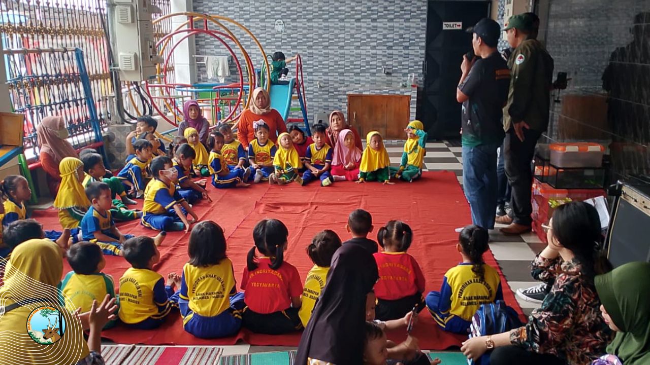 Visit To School, Menanamkan Nilai-Nilai Konservasi Sejak Dini