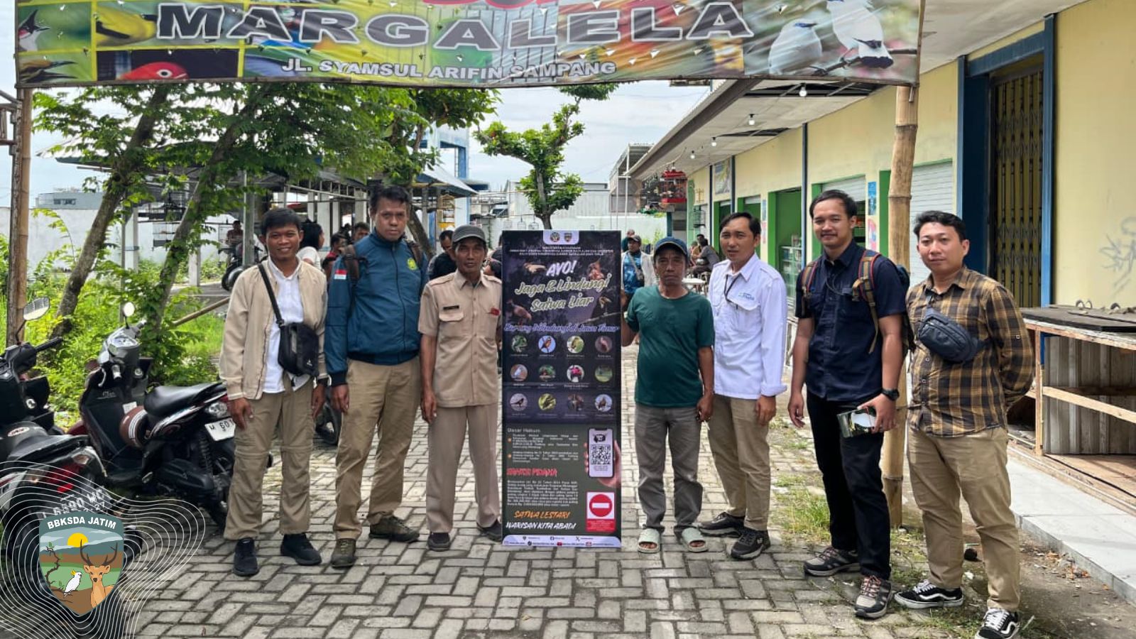 Tahan Laju Perdagangan Burung Dilindungi, BBKSDA Jatim Gelar Sosialisasi di Margalela Sampang